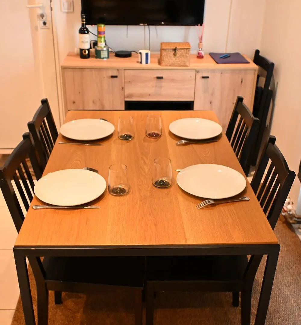 Cosy Et Fonctionnel, Quartier Tres Sympa Apartment *