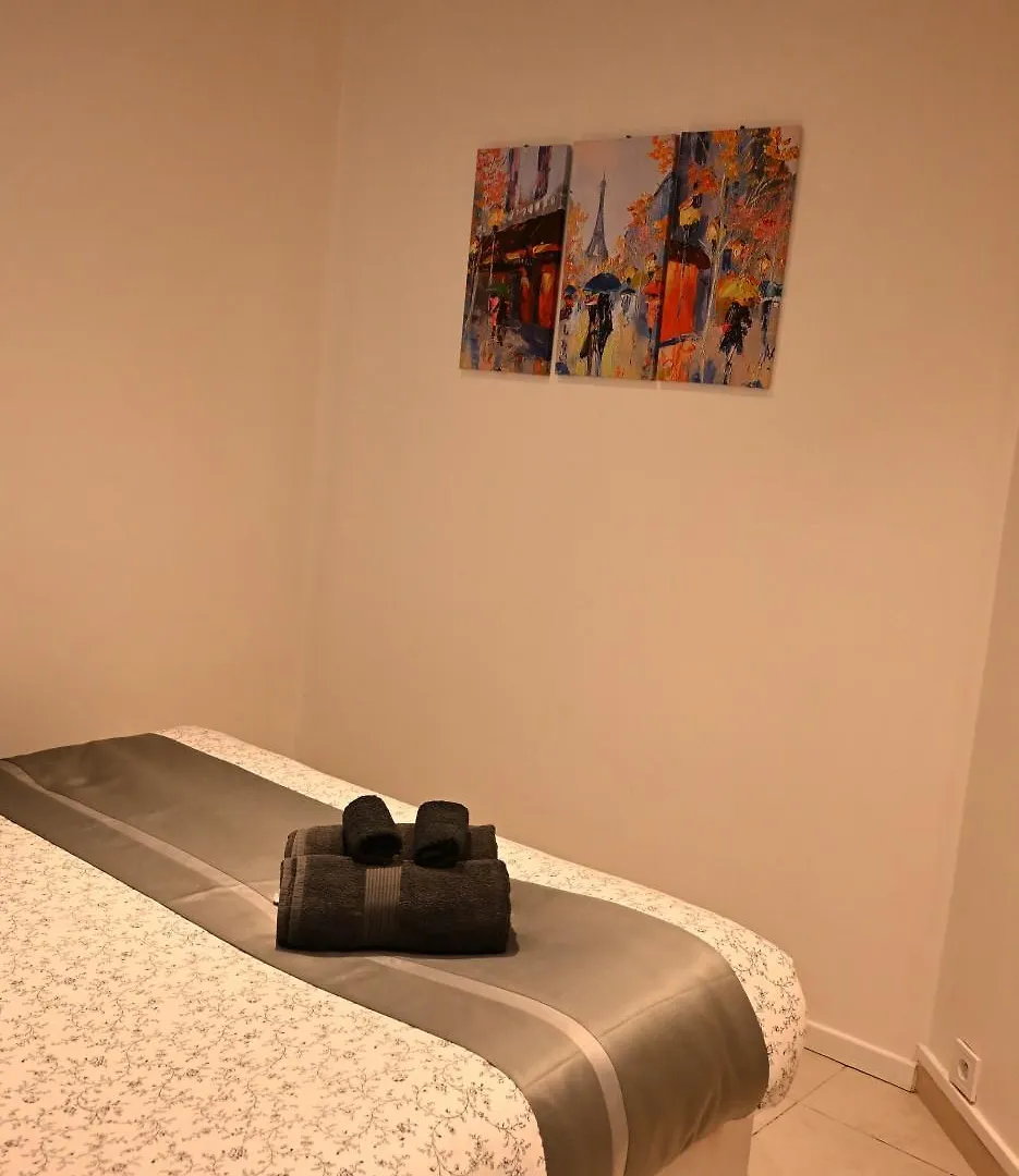 Lägenhet Cosy Et Fonctionnel, Quartier Tres Sympa Paris